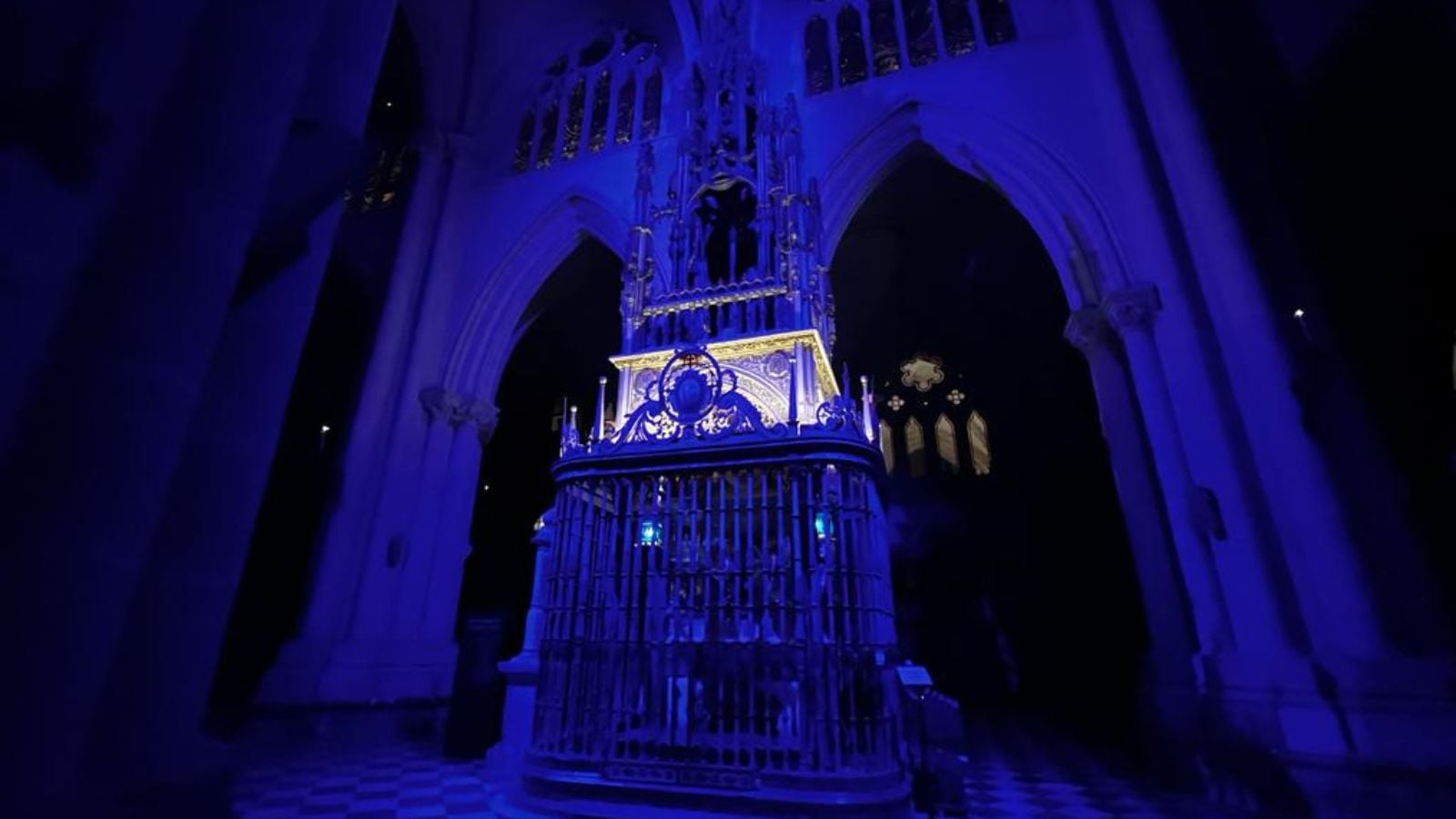 Imagen de una de las escenas del espectáculo &#039;Lumina&#039; en la Catedral de Toledo