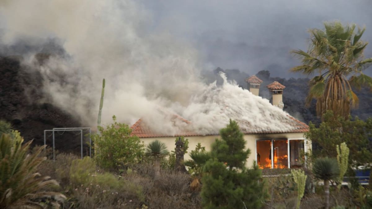 Sebastián Franquis: "Esperamos contar en octubre con unas 996 viviendas"