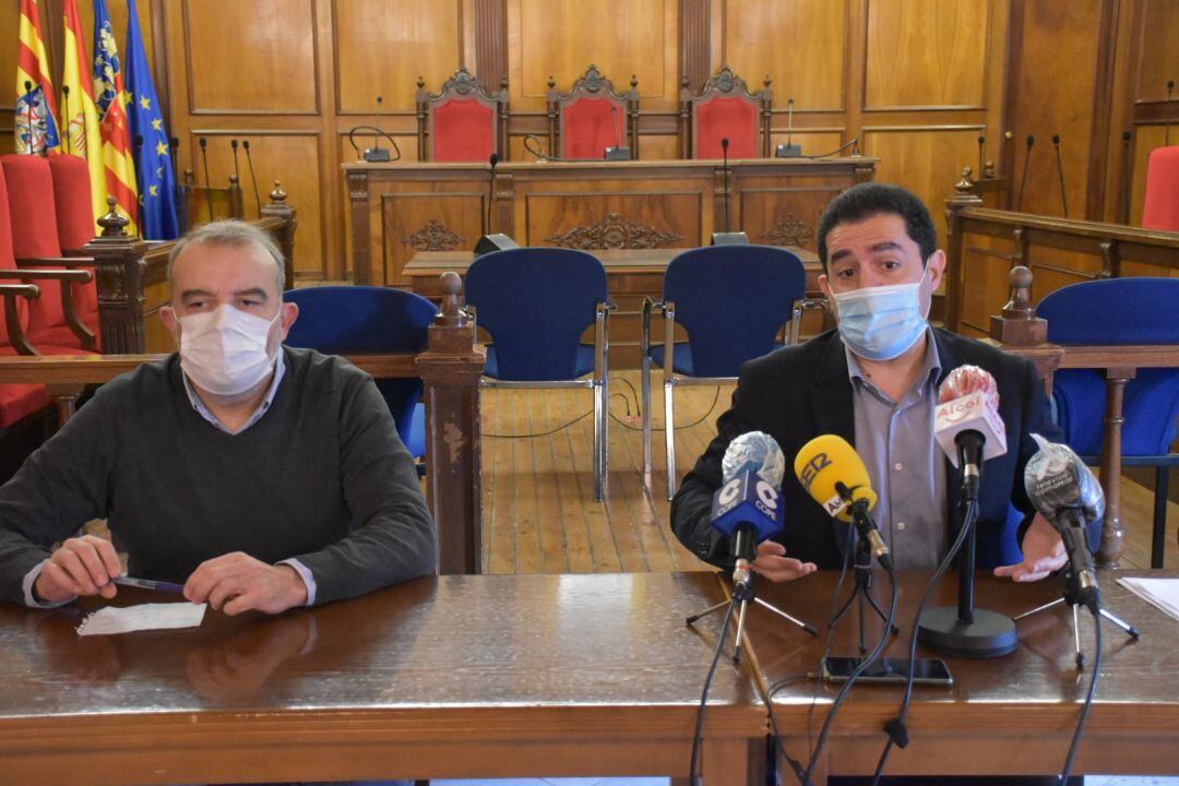 Jordi Martínez y Antonio Francés en la rueda de prensa en la que han anunciado las restricciones