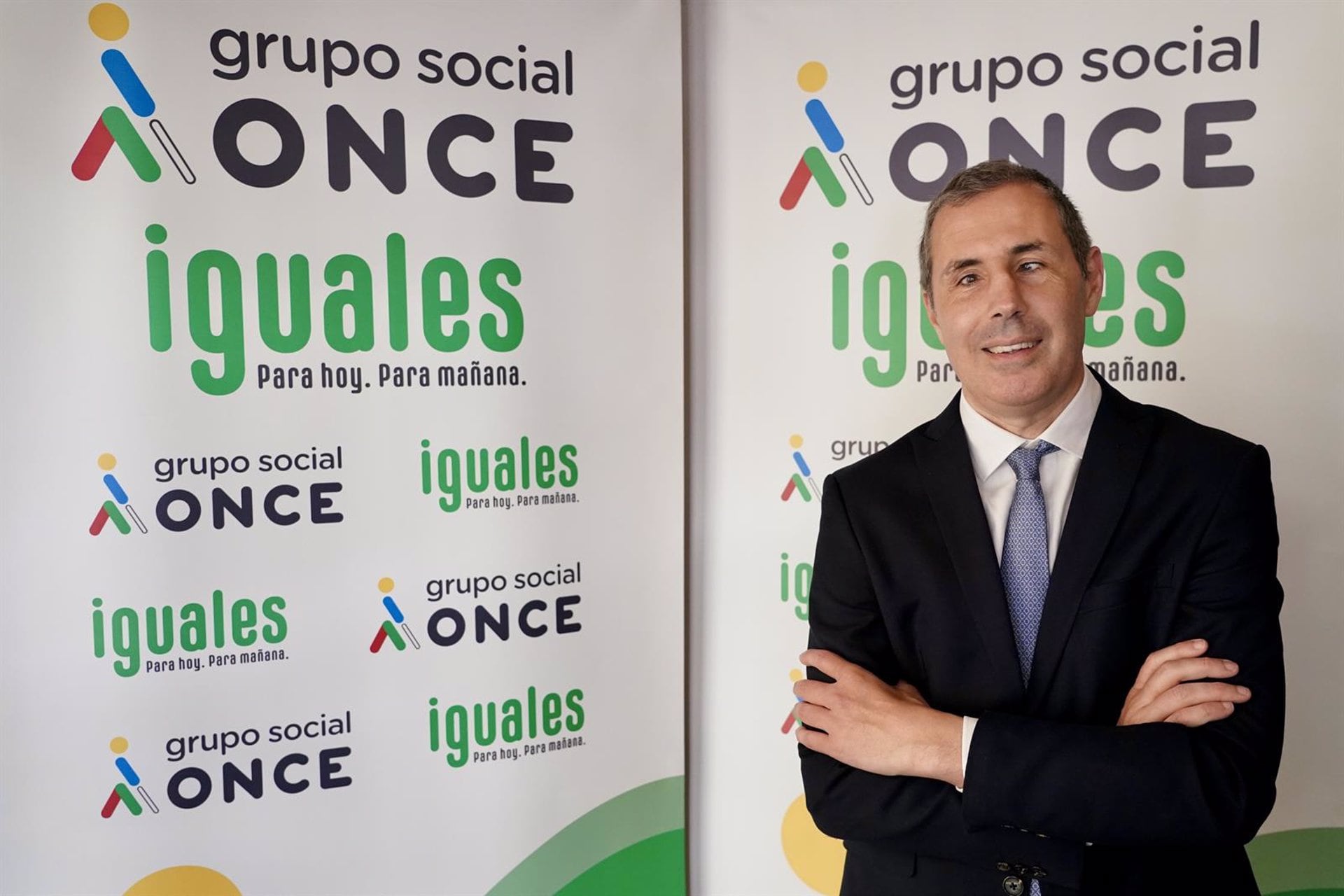 28/04/2025 Málaga.- Marcelo Rosado, nuevo director de la ONCE en Málaga.
El Consejo General de la ONCE ha nombrado a Marcelo Rosado, hasta ahora jefe de Servicios Sociales de la ONCE en Málaga, como nuevo director de la Organización en la provincia, en sustitución de José Miguel Luque, que se jubila después de una década al frente de la ONCE de Málaga.

POLITICA ANDALUCÍA ESPAÑA EUROPA MÁLAGA
ONCE
