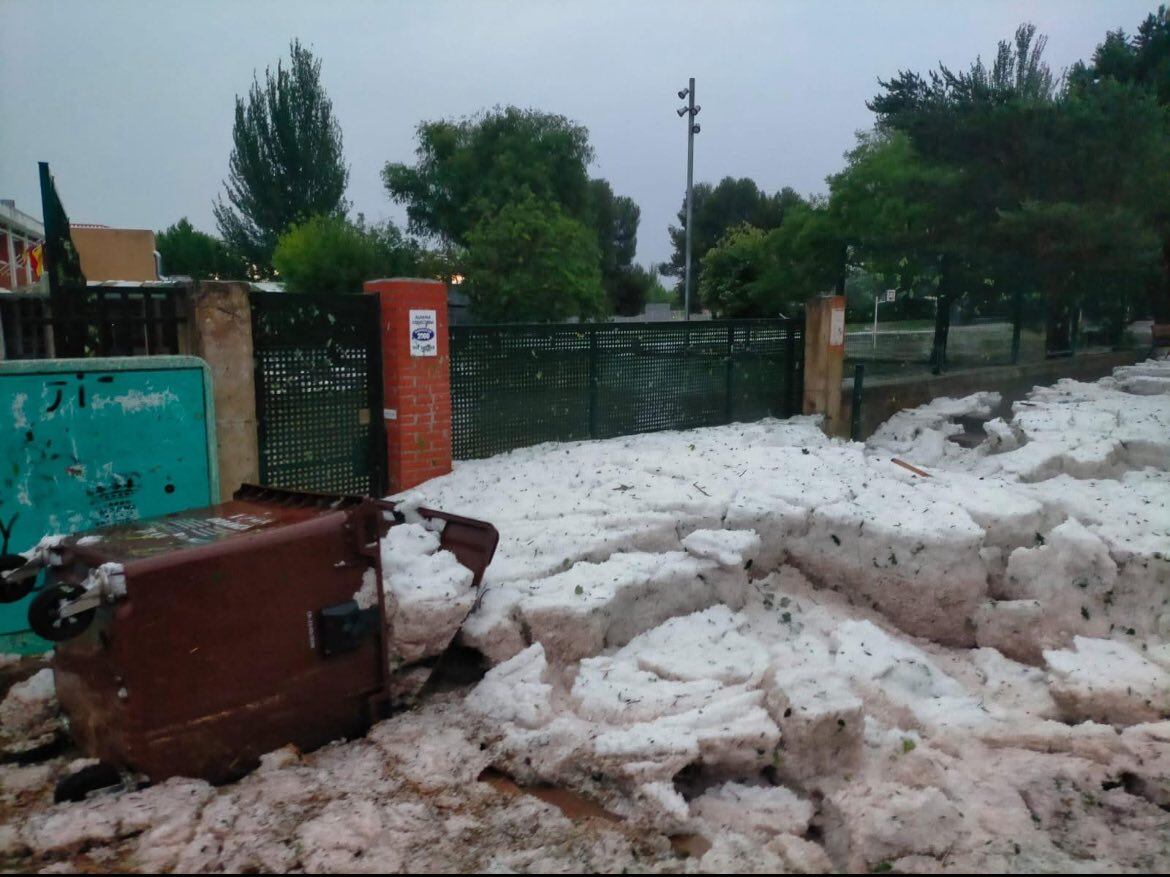 La tormenta dejó bloques de granizo de hasta 30 centímetros en Navarrete (La Rioja) | Ayuntamiento de Navarrete