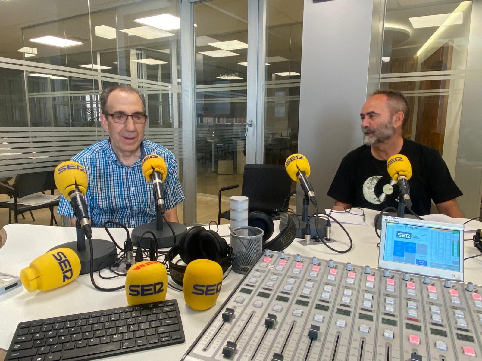 Emilio junto a Ausencio