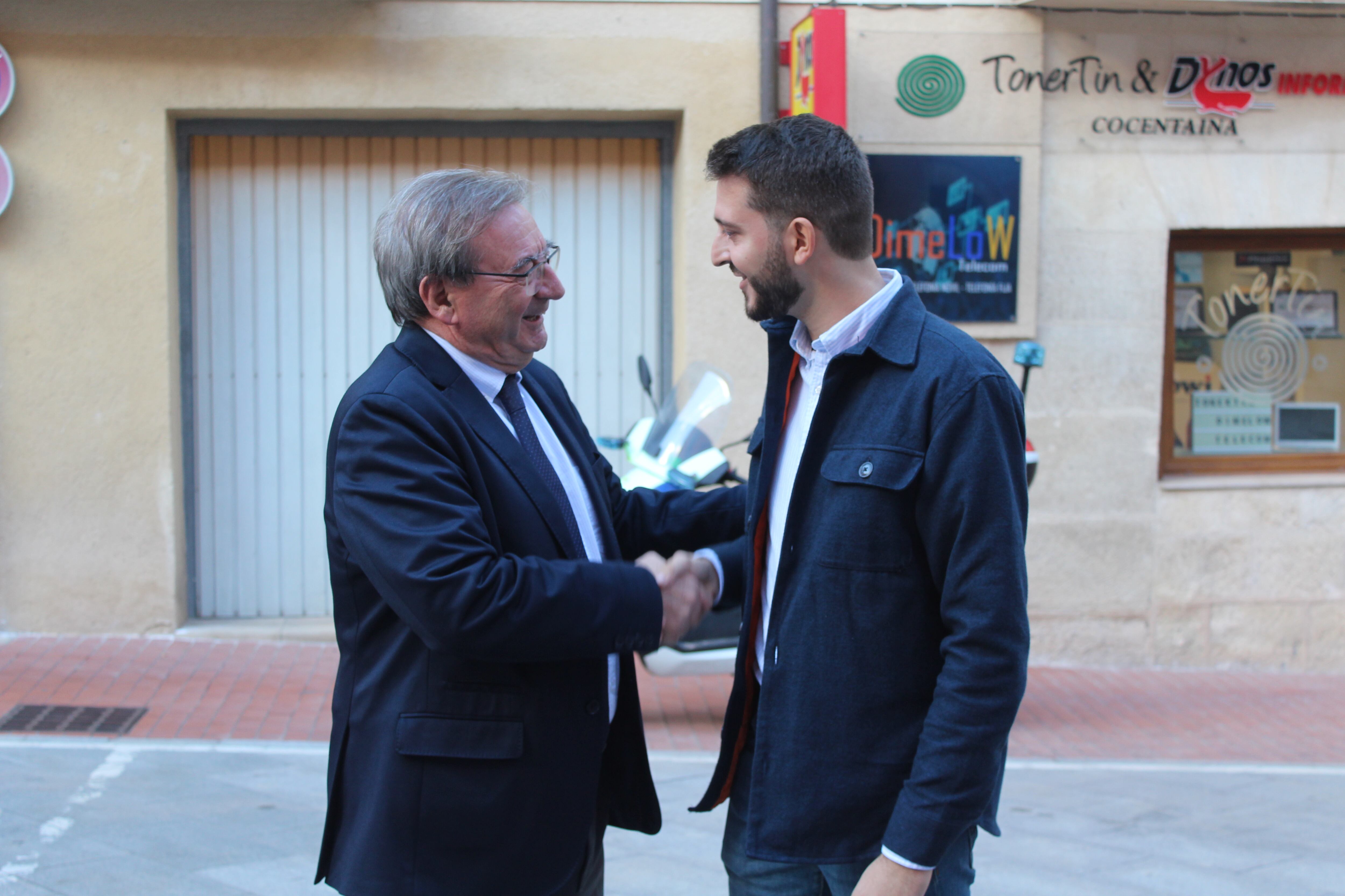 El alcalde Jordi Pla recibe a Fernando Martínez, secretario de Estado de Memoria Democrática