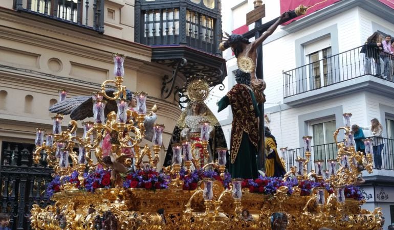 Paso de misterio de la Hermandad de Las Aguas