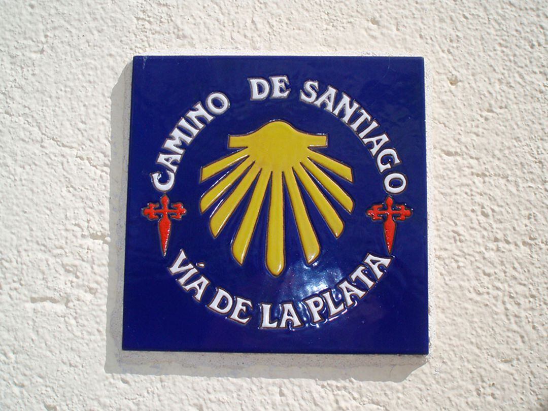 Señal del Camino de Santiago de la Vía de la Plata