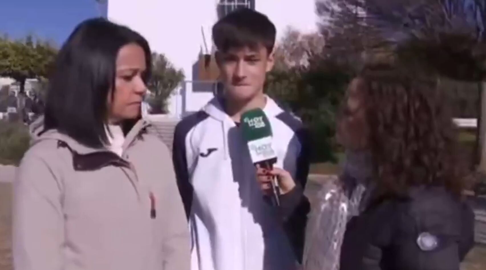 Entrevista a una de las personas que ayudó los primeros momentos del accidente de Adamuz