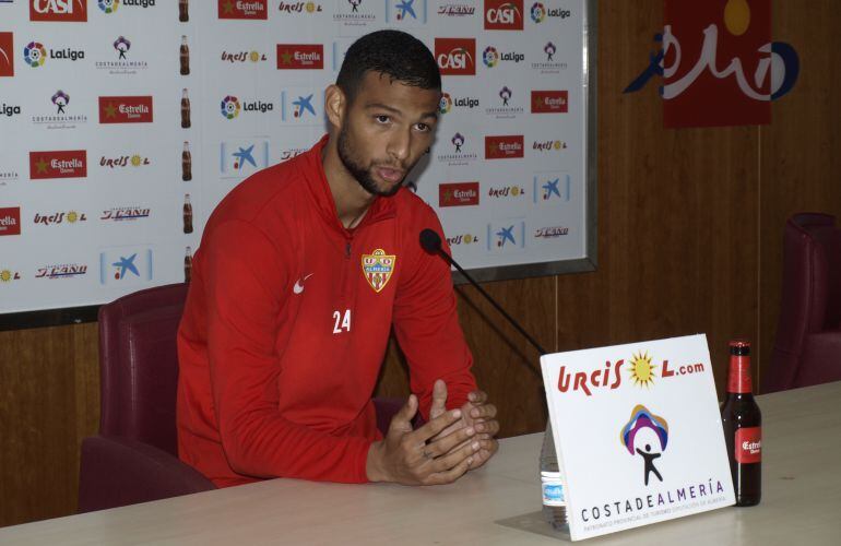 Joaquín Fernández en rueda de prensa.