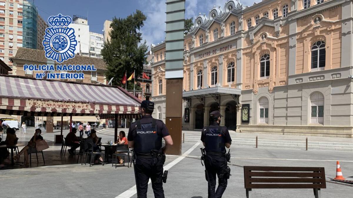 Tres detenidos y 271 denunciados en la Región el primer día de la fase 1 de la desescalada