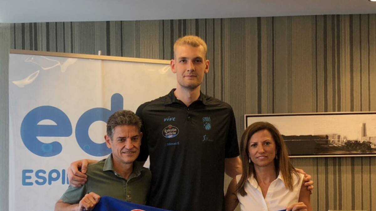 Hlinason se apunta a la factoría de pívots