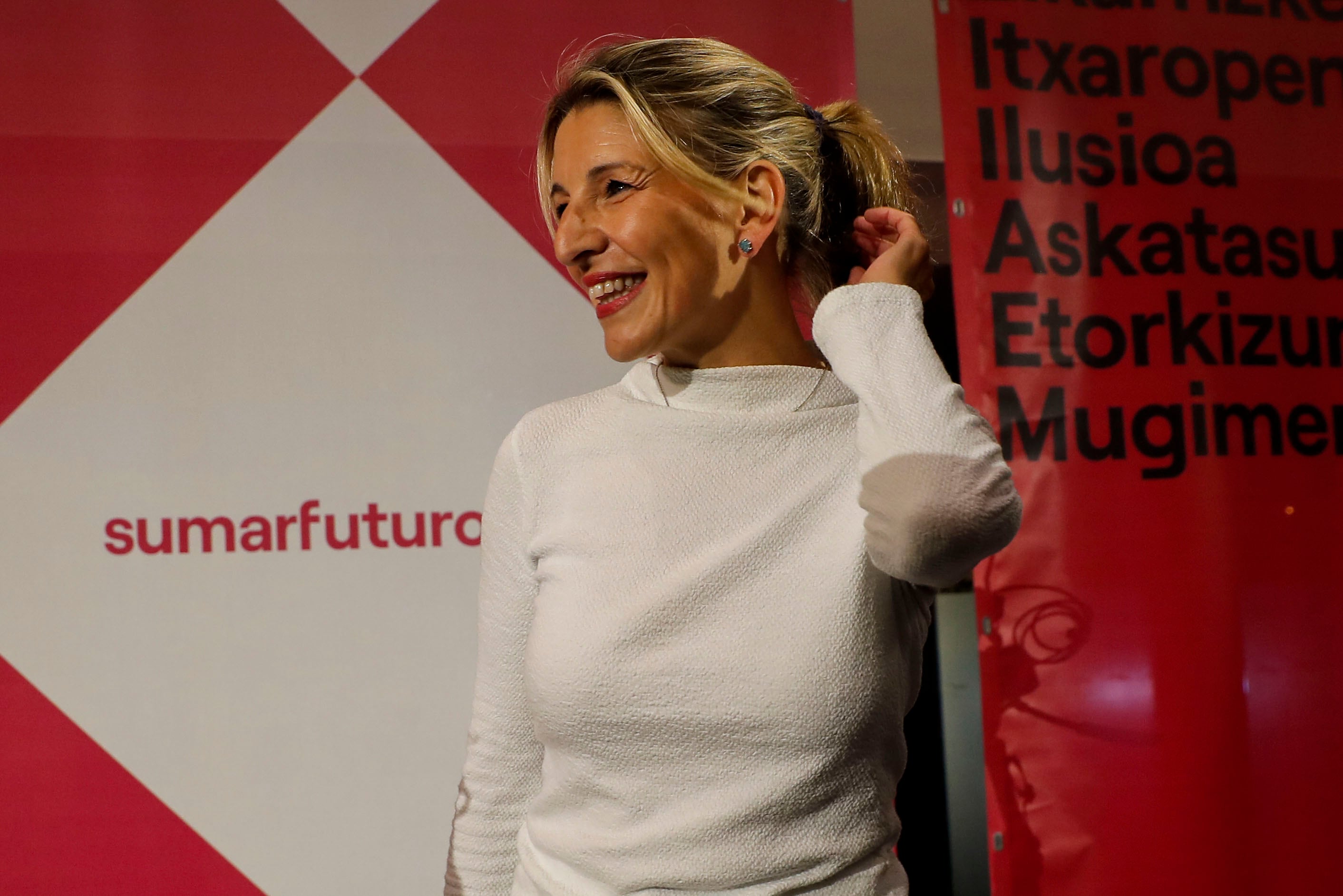 La vicepresidenta segunda y ministra de Trabajo y Economía Social, Yolanda Díaz, presenta Sumar Navarra, en el Palacio de Congresos y Auditorio de Navarra Baluarte