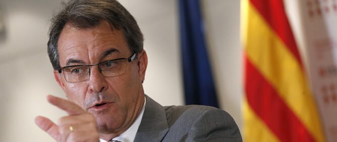 El presidente de la Generalitat, Artur Mas, ha informado al Govern que habrá elecciones anticipadas el 25 de noviembre o el 2 de diciembre