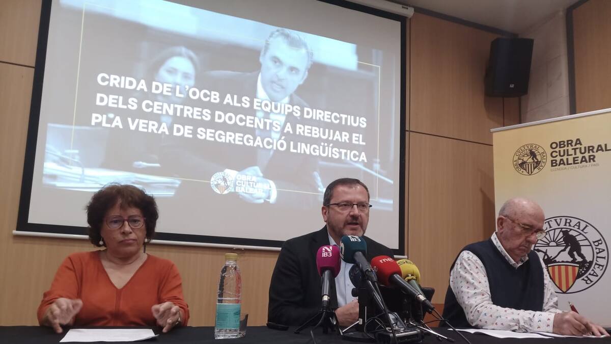 La Obra Cultural Balear envía una carta a los centros educativos para que no apliquen el plan de segregación lingüística