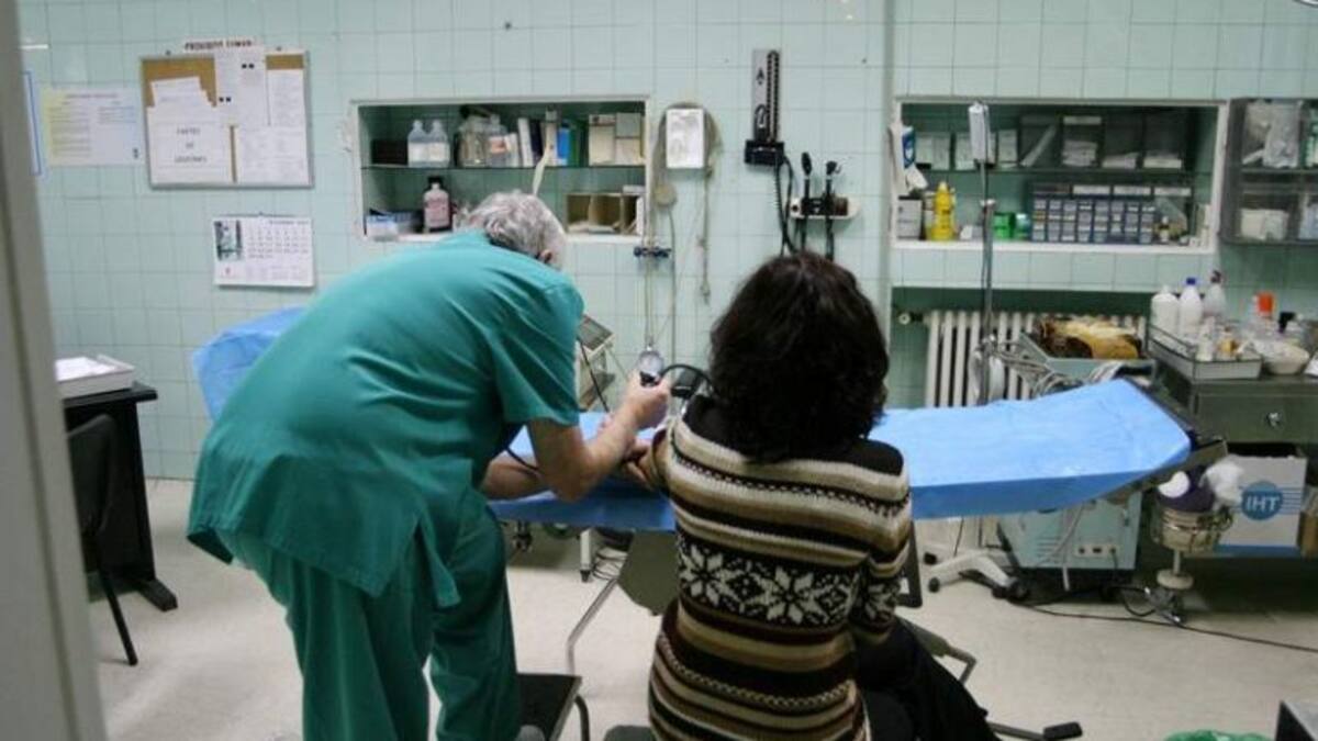 Condenan dos agresiones a médicos en centros de salud de Canarias
