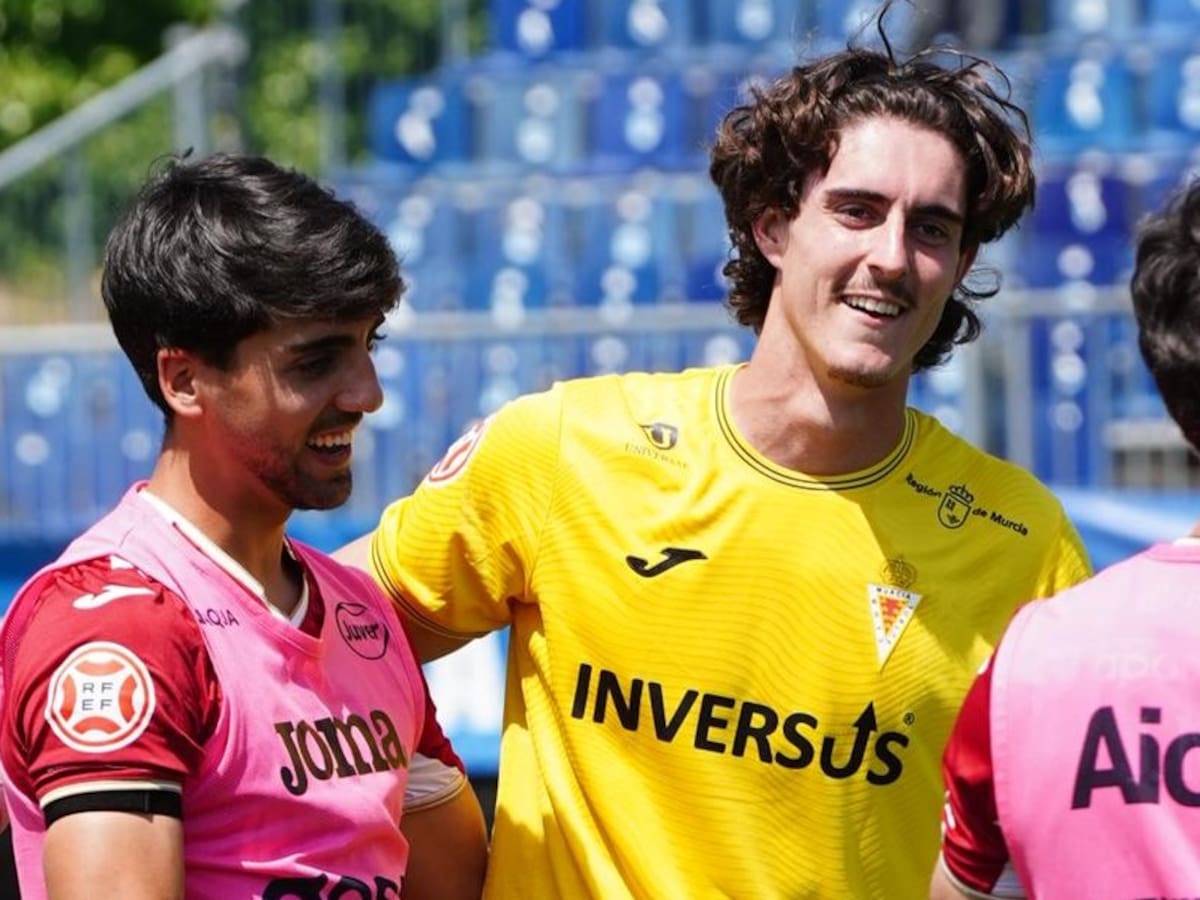 Manu García, el protagonista inesperado del Real Murcia que tiene su futuro asegurado