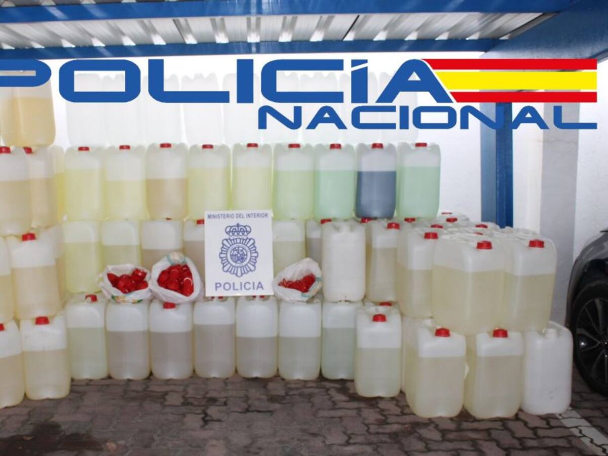 Intervenidos 2400 litros de combustible y recuperados tres vehículos sustraídos en La Línea