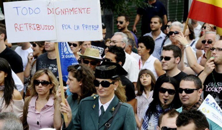 Manifestación en Madrid convocada por la Asociación Unificada de la Guardia Civil en 2010.