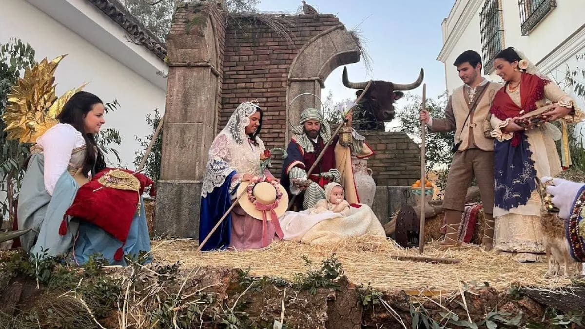 La aldea de la Divina Pastora de Cantillana acoge su séptimo Belén viviente