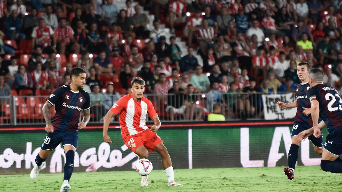 Rachad, primero el Almería... luego Marruecos