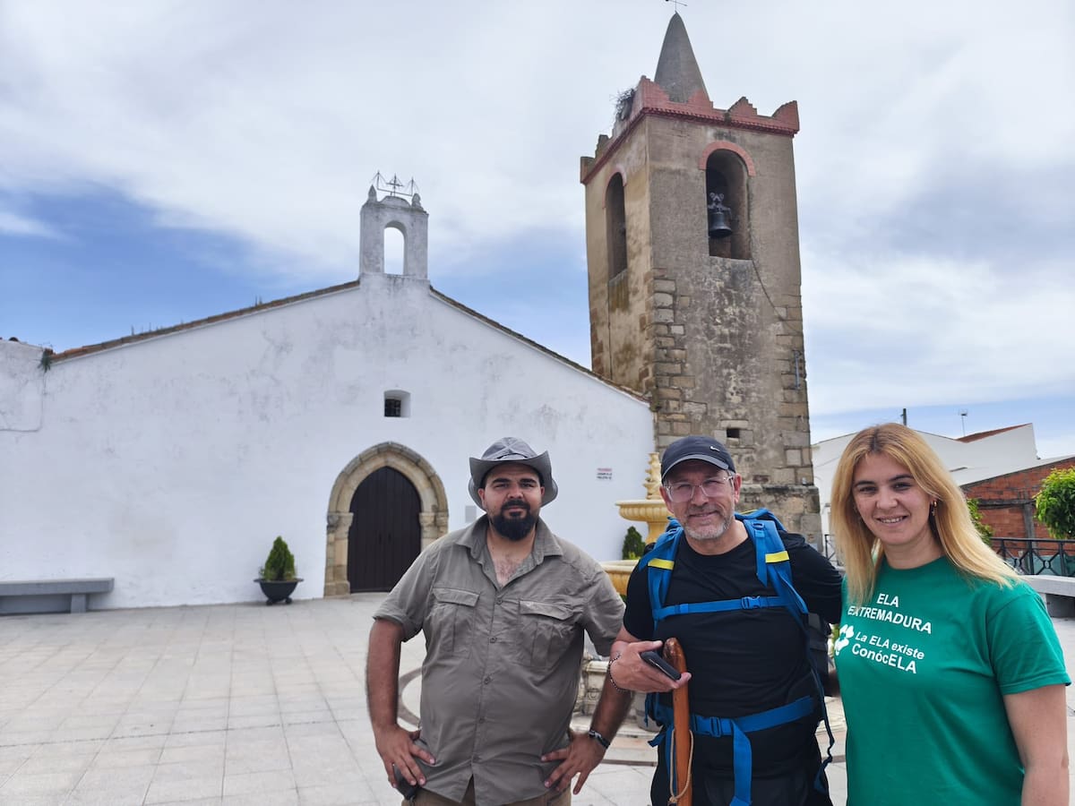 Diario de un camino: la ruta alcanza Madrigalejo tras una etapa más amable pero con tramos exigentes de asfalto