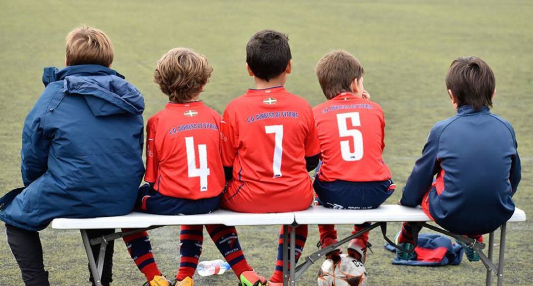 El curso pretende reducir las conductas antideportivas en el fútbol base.