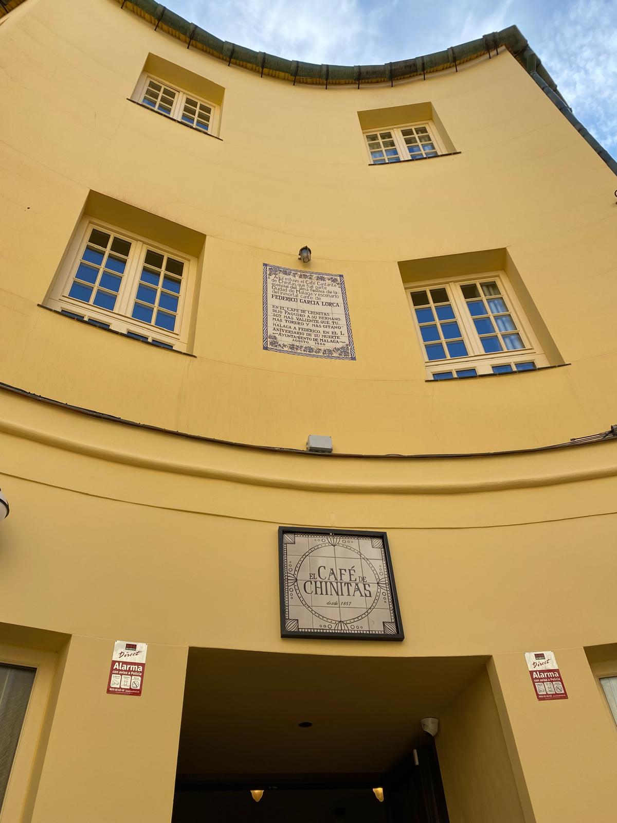 Fachada del Café de Chinitas en Málaga