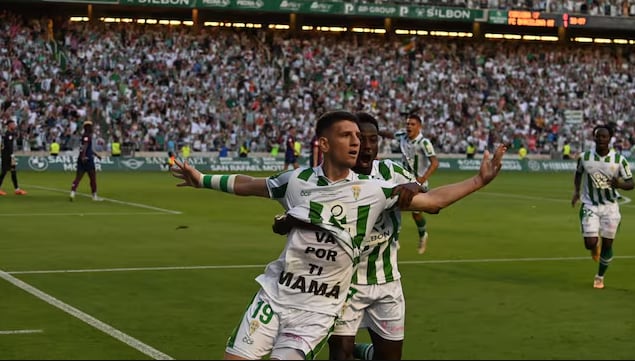 El Córdoba está de fiesta tras su ascenso a Segunda División.
