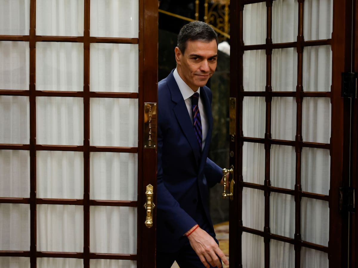 El CIS de marzo mantiene al PSOE en cabeza con una ventaja de casi 9 puntos sobre el PP