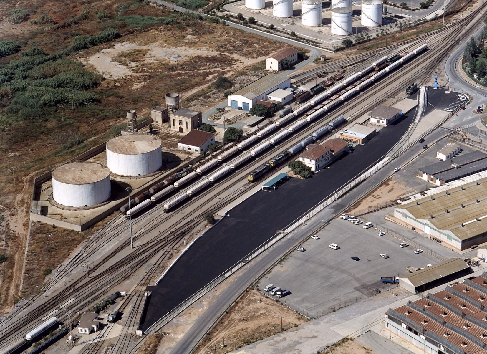 Vista aérea de las instalaciones ferroviarias de Escombreras