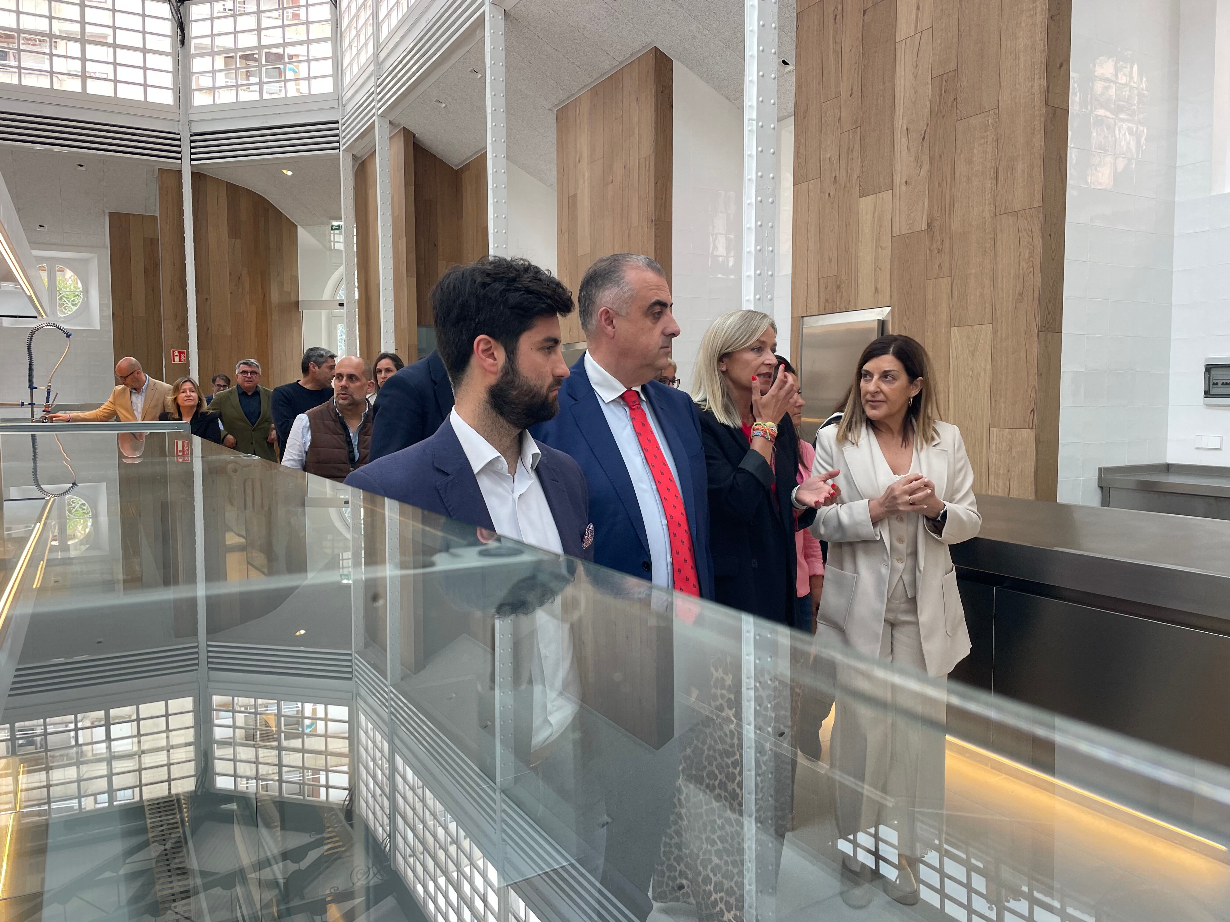 Inauguración de la Plaza del Mercado.