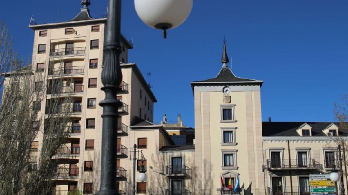 Cara a cara municipal con Sergio Chagartegui, portavoz de Vox en el Ayuntamiento de Aranda y Guillermo López, concejal de Sentir Aranda y portavoz del equipo de gobierno municipal