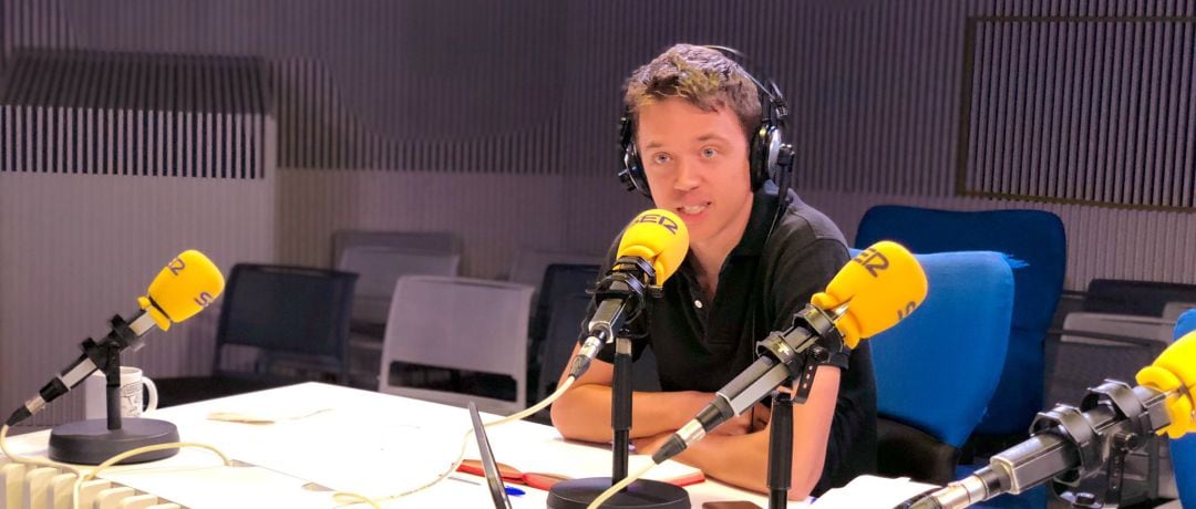 Iñigo Errejón durante su participación en el Bobsultorio Literario de Bob Pop