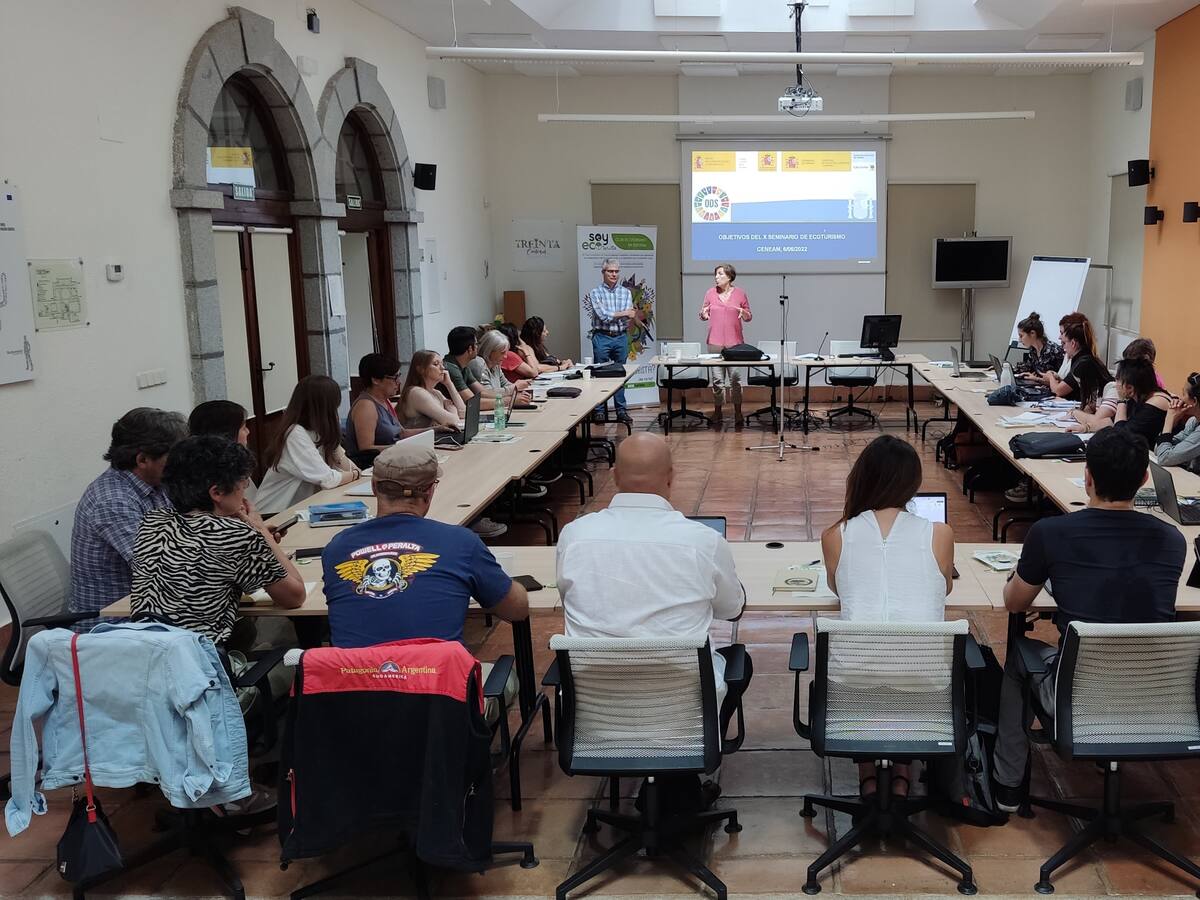 El Geoparque Sobrarbe-Pirineos participa en el seminario del club de Ecoturismo de España