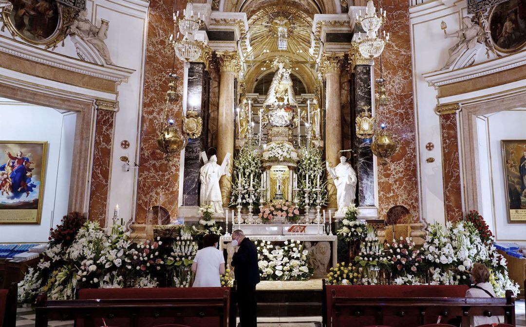 Foto de archivo de la Basílica de la Virgen de los Desamparados de València