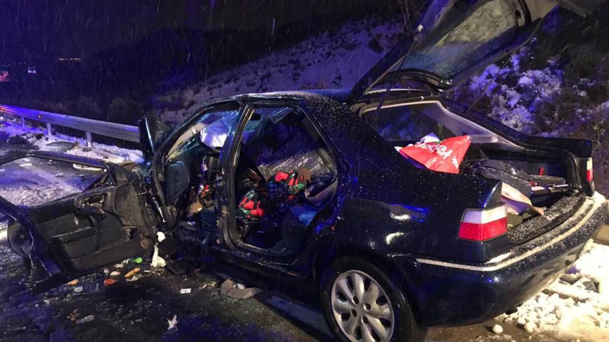 Dos heridos graves y dos leves en accidente de circulación en Sabiñánigo