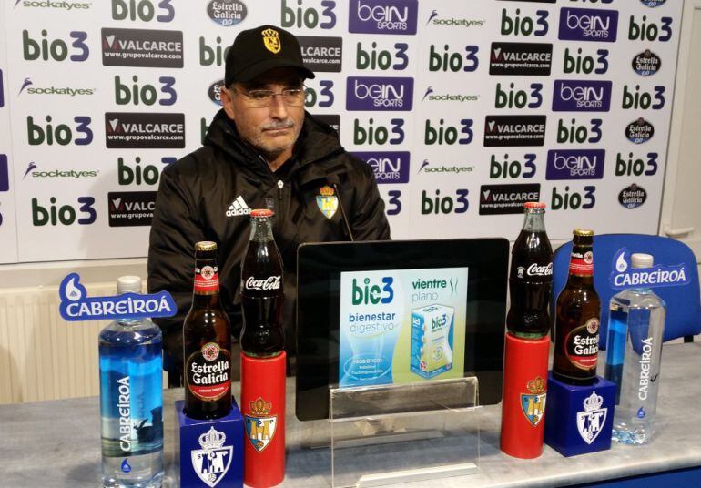 El ya extécnico balnquiazul, en una comparecencia