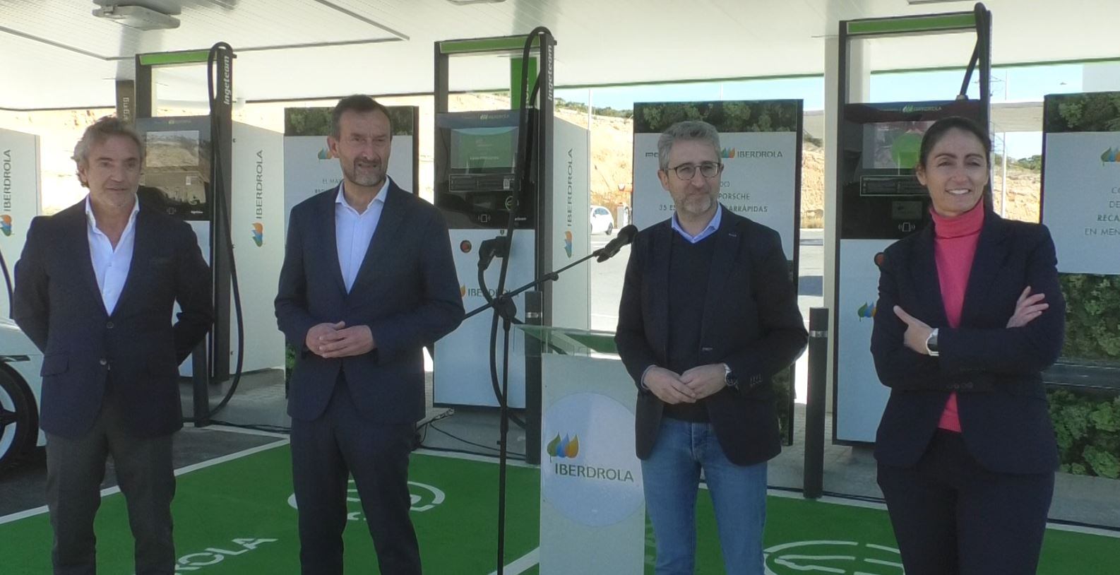 Tomás villén, Carlos González, Arcadi España y Raquel Blanco en la presentación de la estación