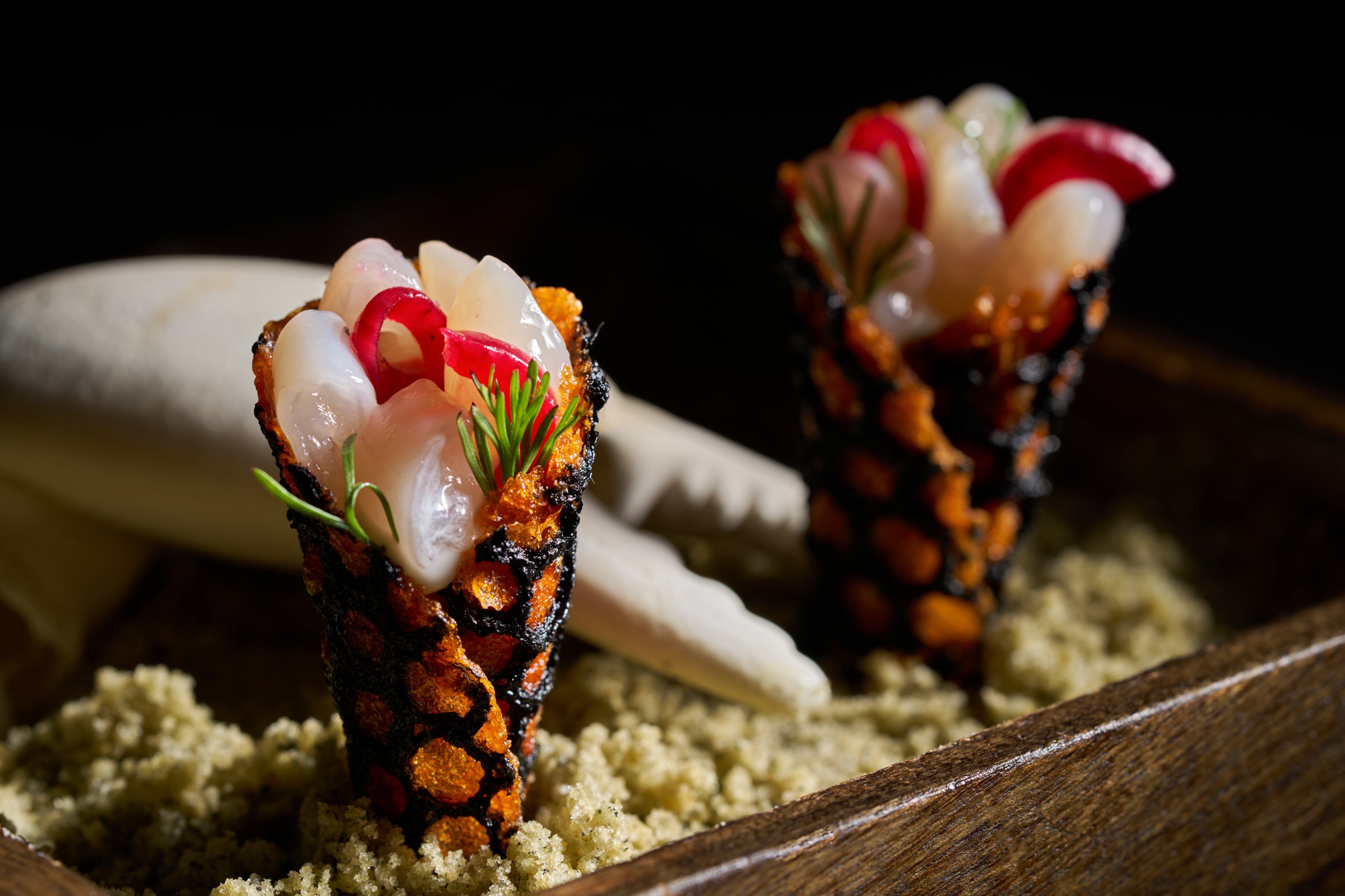 Navajas en el restaurante Maido