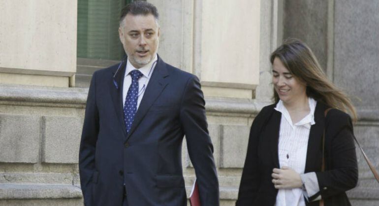 El exconsejero madrileño Alberto López Viejo, a su llegada a la Audiencia Nacional