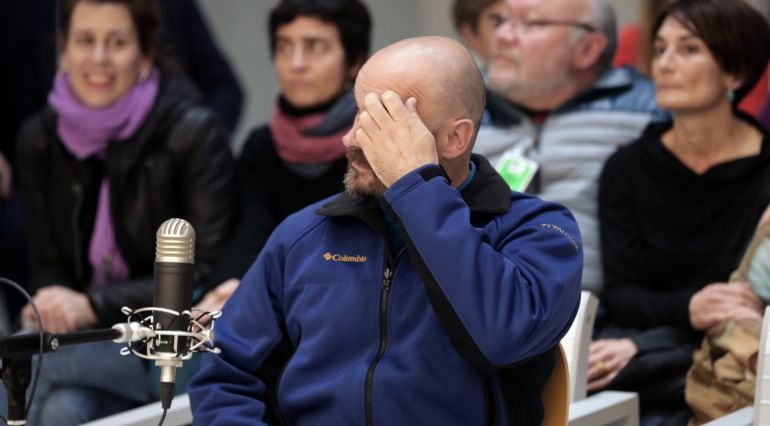 El etarra Sergio Polo (c), presunto asesino del comandante del Ejército Luciano Cortizo Alonso en León, durante el juicio celebrado esta mañana en la Audiencia Nacional.