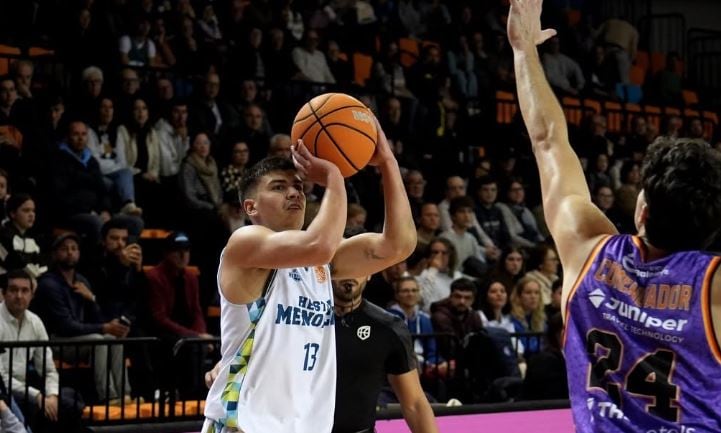 Jaume Lobo va anotar 11 punts contra l'equip mallorquí.