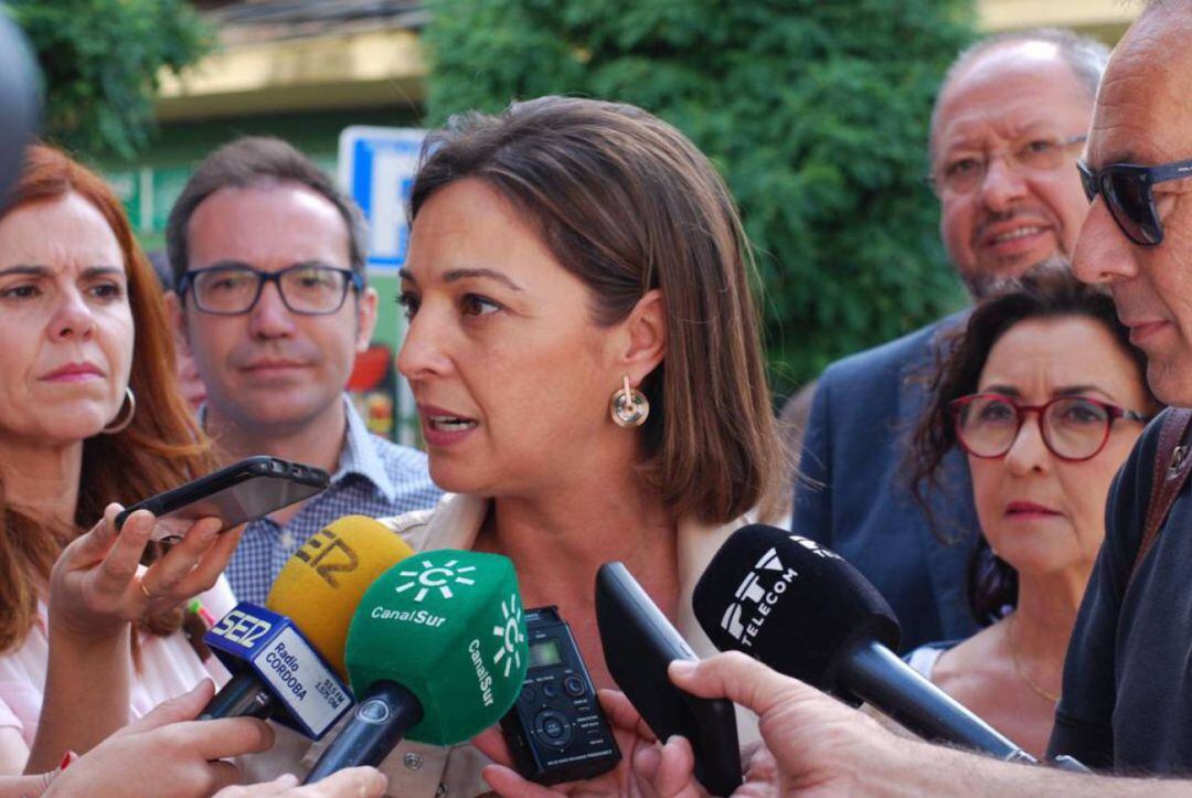 Isabel Ambrosio durane una rueda de prensa. Foto de archivo