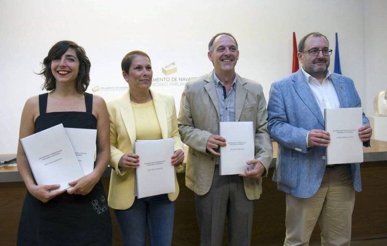 Firmantes del acuerdo programático de gobierno en Navarra