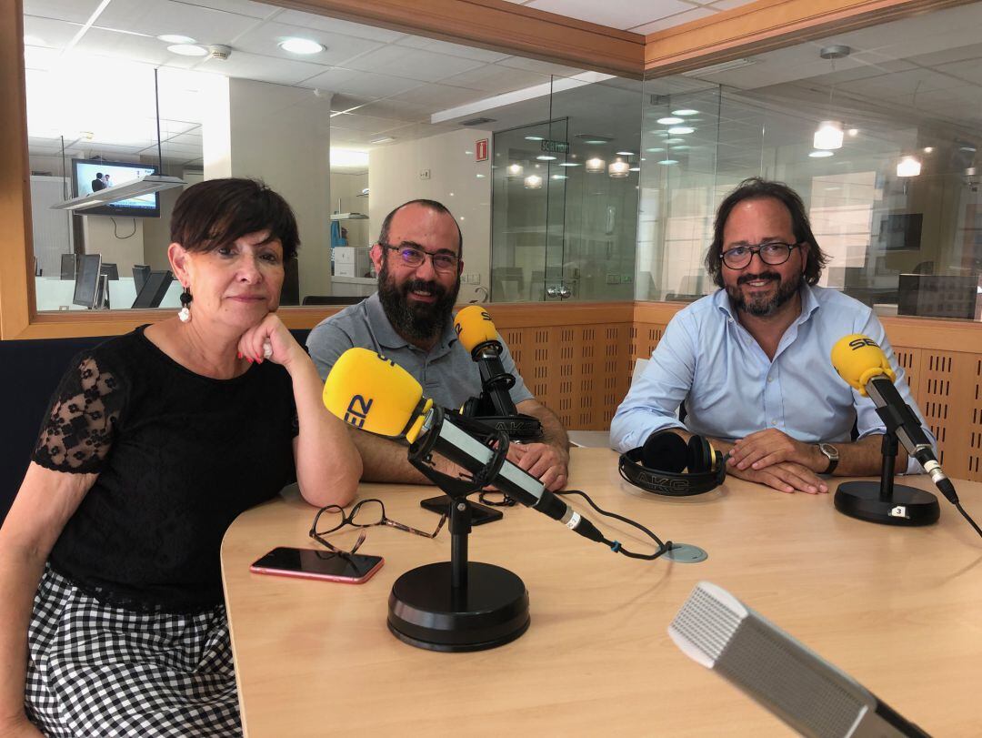 Carmen Echazarreta, Josep Campmajó i Àlex Sáez