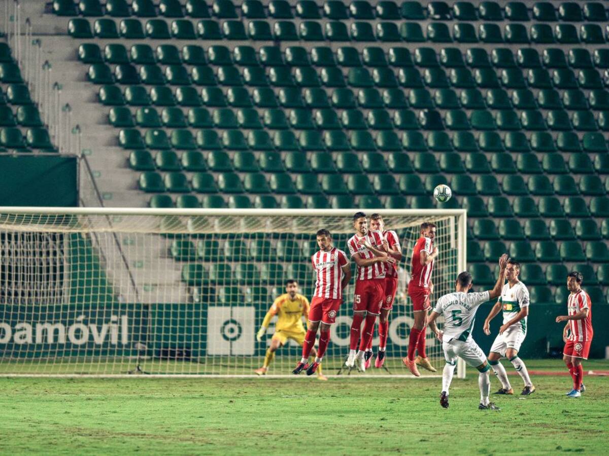Elche vacía sus fuentes para evitar aglomeraciones en caso de ascenso a Primera
