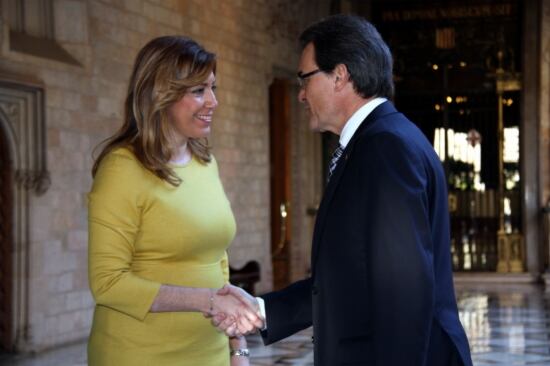 Artur mas recibe a Susana Díaz en el Palau de la Generalitat