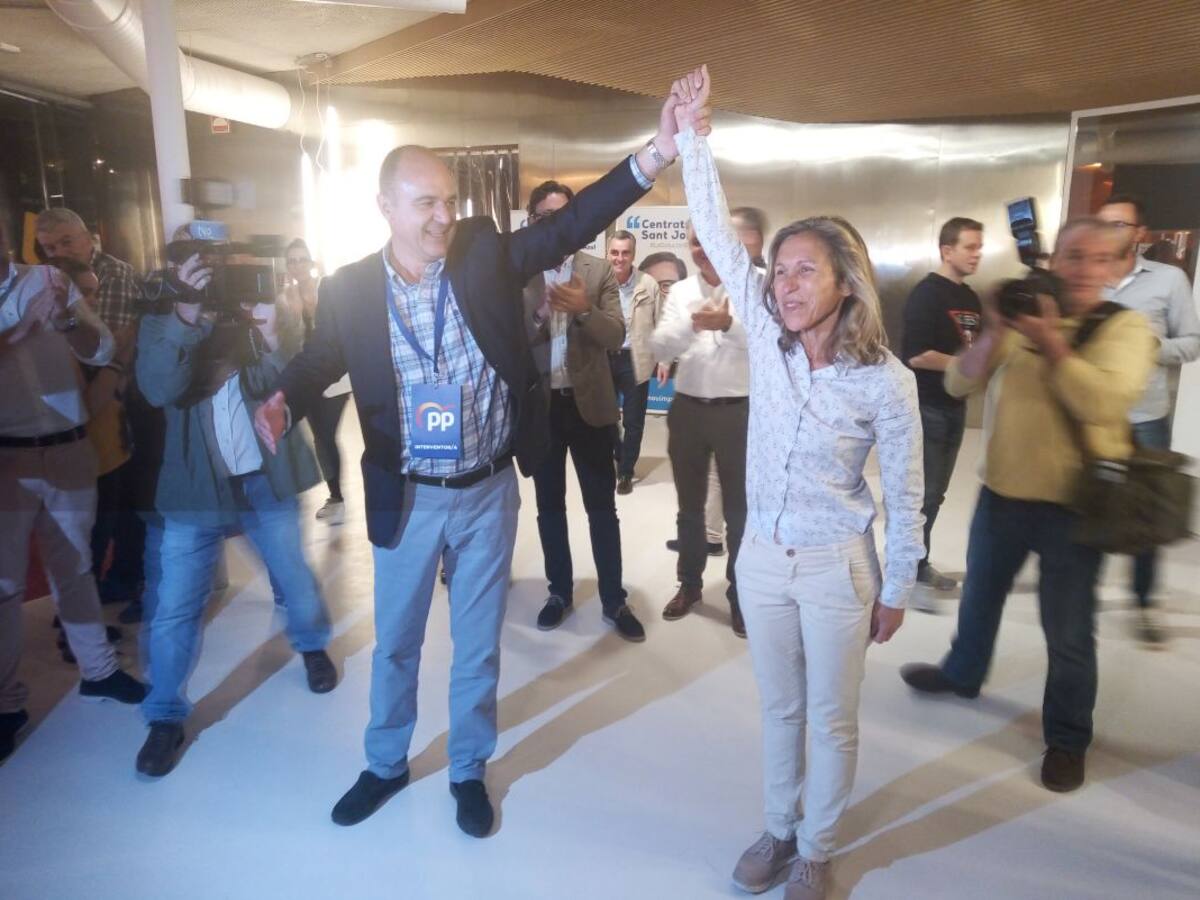 Marí busca un pacto de legislatura con Ciudadanos para gobernar el Consell de Ibiza