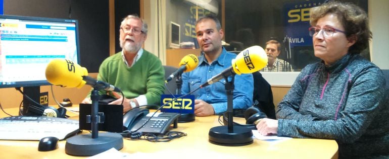 Serafín de Tapia, Oscar García e Isabel Casillas en los estudios de Ser Ávila