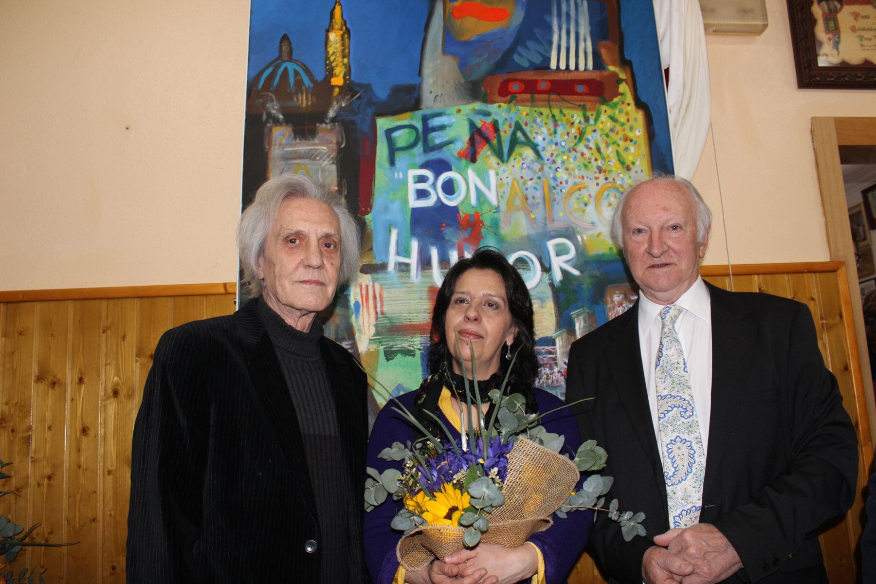 Manolo Solbes Arjona, Dolo Font y Armando Soler, ante el cartel realizado por el primero