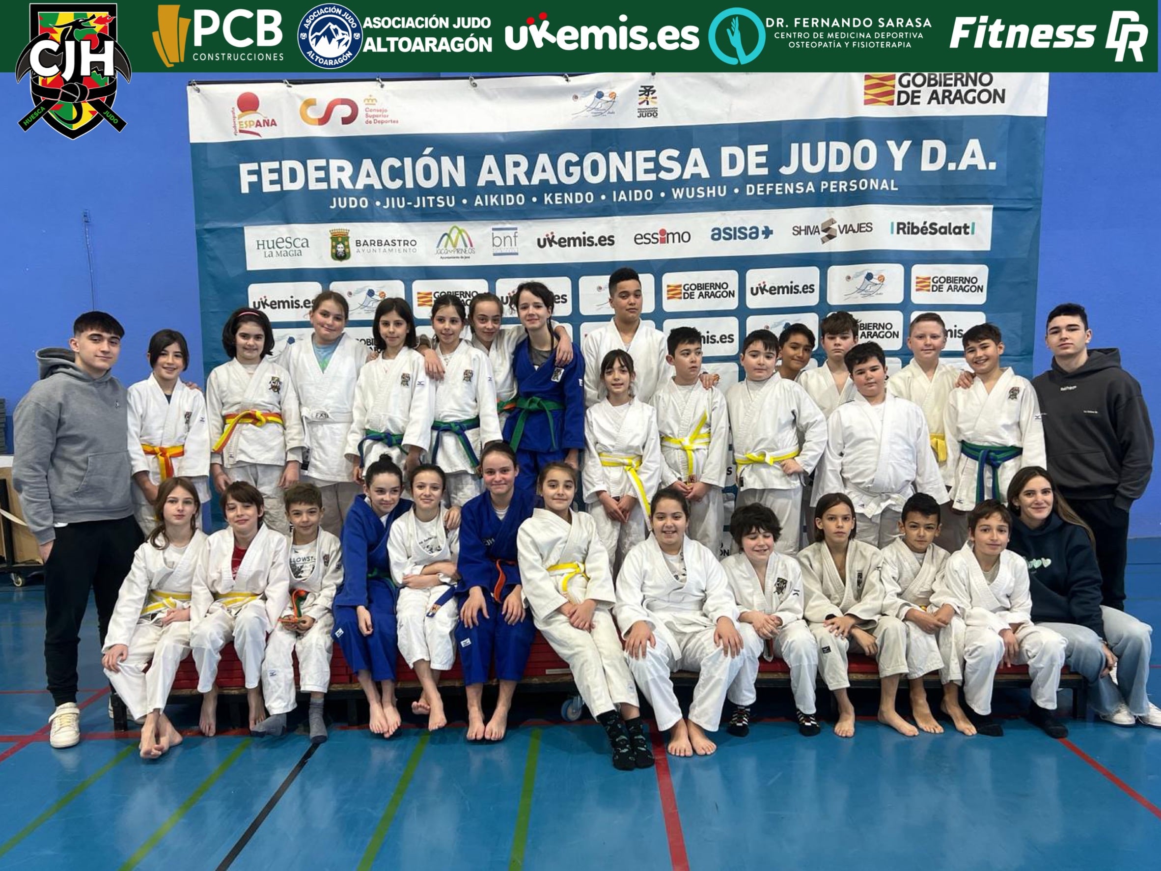 Benjamines y alevines del Club Judo Huesca