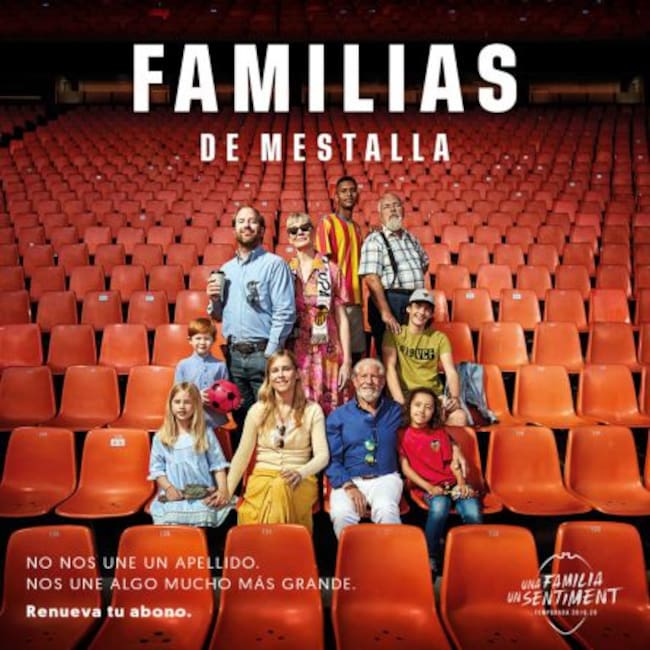 Cartel de la campaña de abonos del Valencia CF con la imagen de la niña de Daimús, Laia.